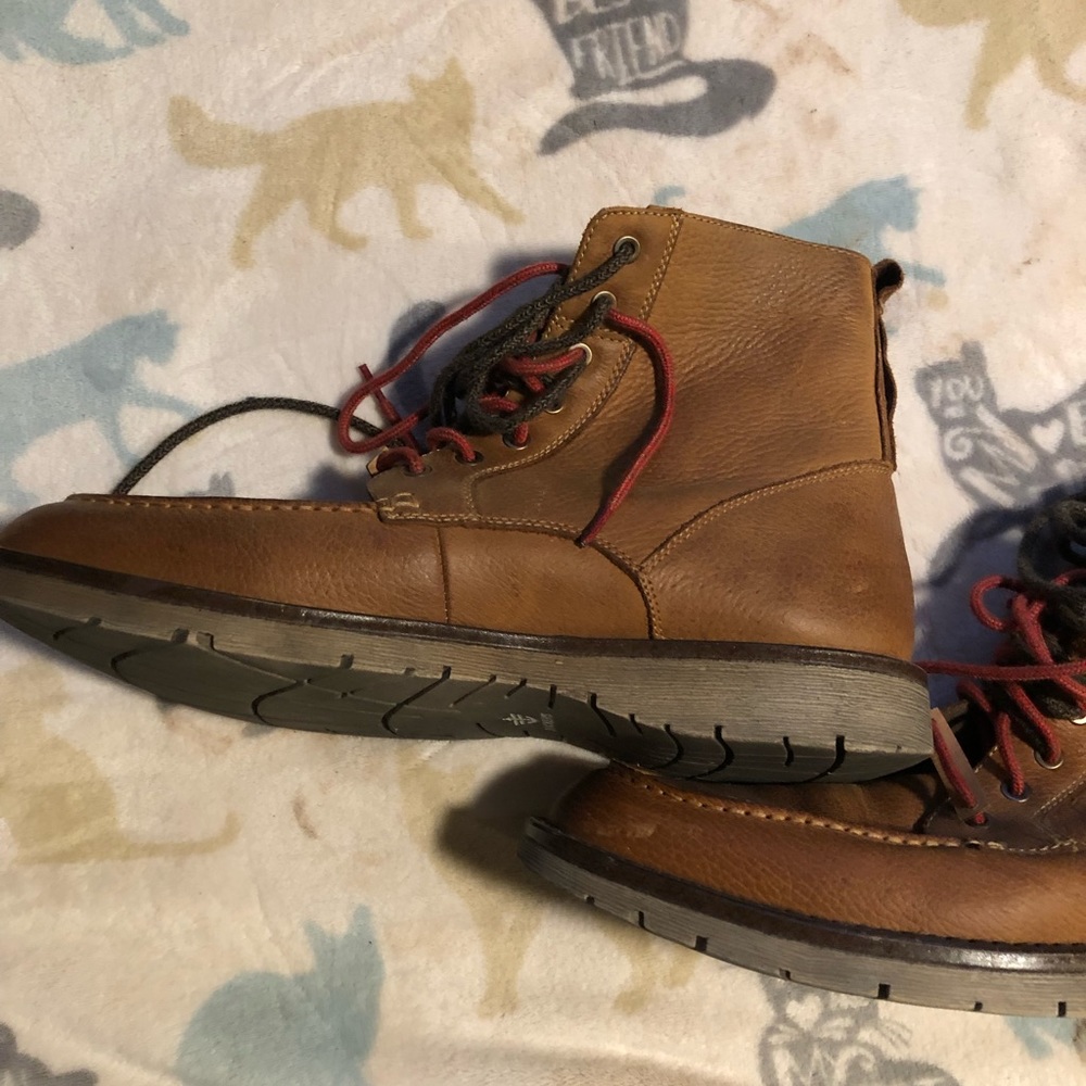 Mens Dockers brown boots. Size 11.5. Used in good condition. - Picture 5 of 10